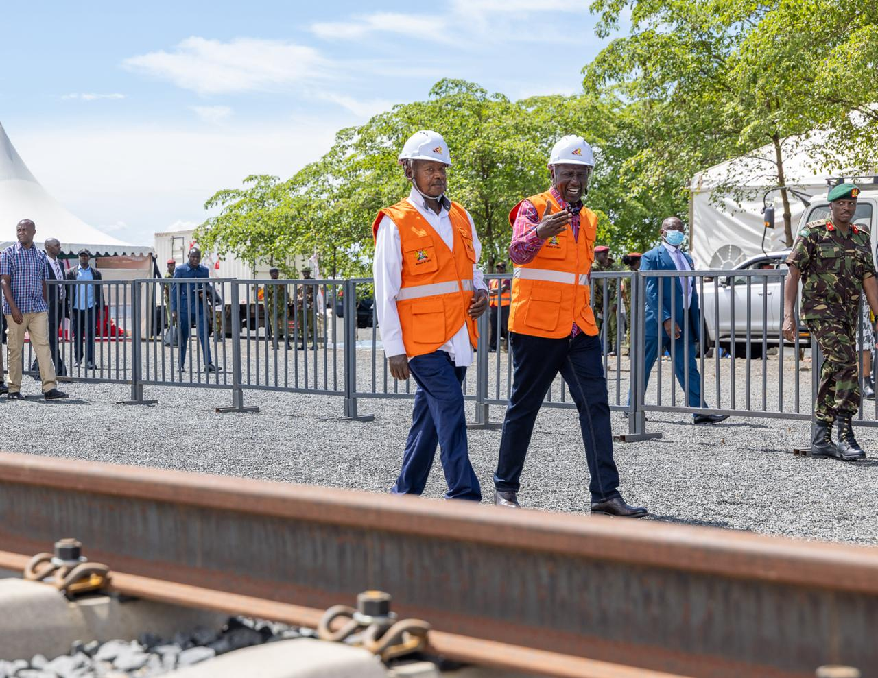 President Ruto and Museveni inspecting the SGR project initiation